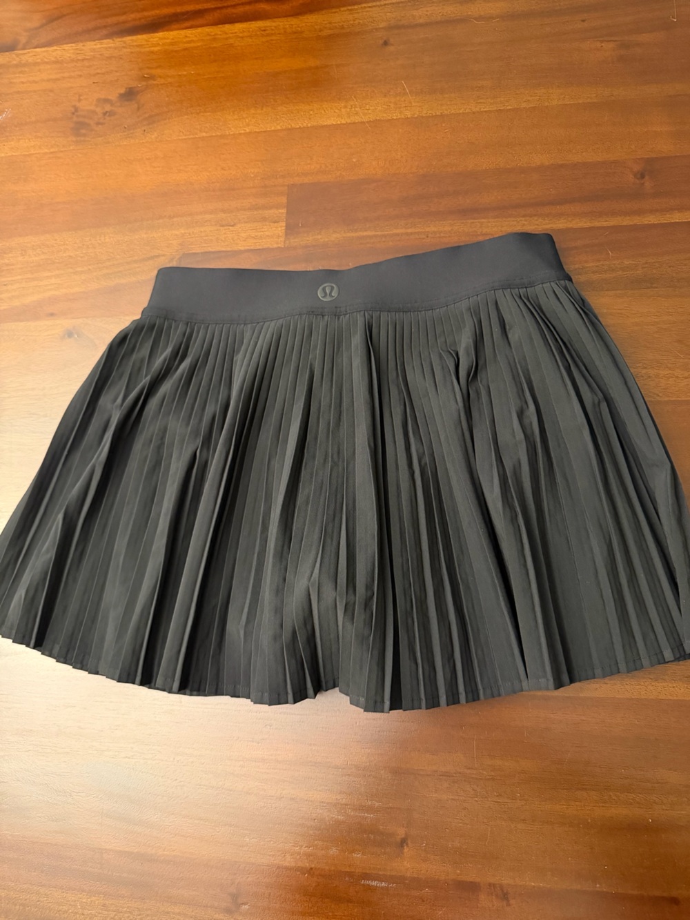 Lululemon Varsity High-Rise Pleated Tennis Skirt Black - Picture 7 of 7